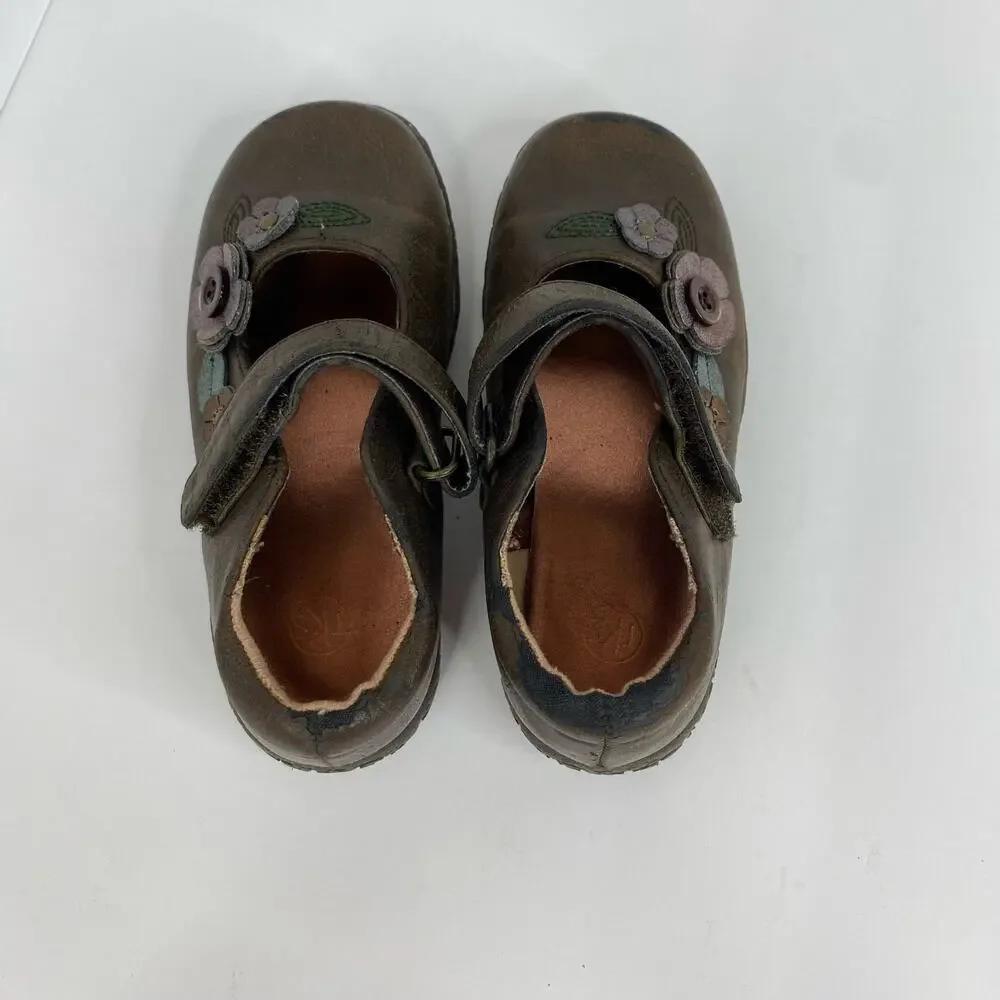 TKS Girls Donna Mary Janes Brown Shoes size 8 22312 3D Flowers